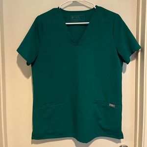 Women’s Figs Casma 3-pocket scrub top - S/Hunter Green